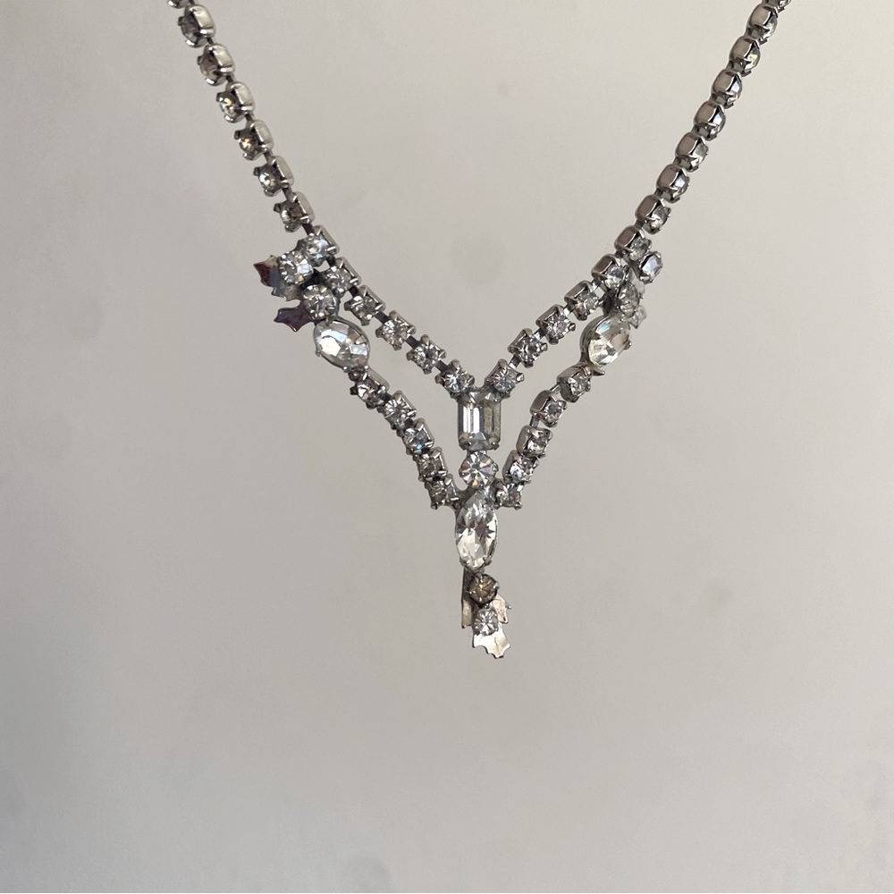 Elegant Rhinestone Two-Tier Pointed Necklace